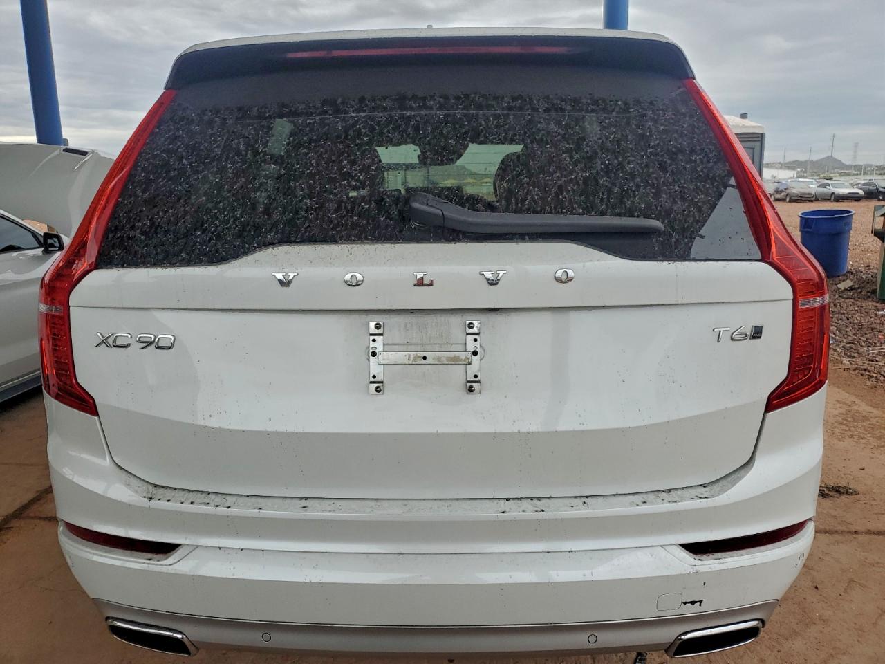 2021 VOLVO XC90 T6 MOMENTUM photo 6