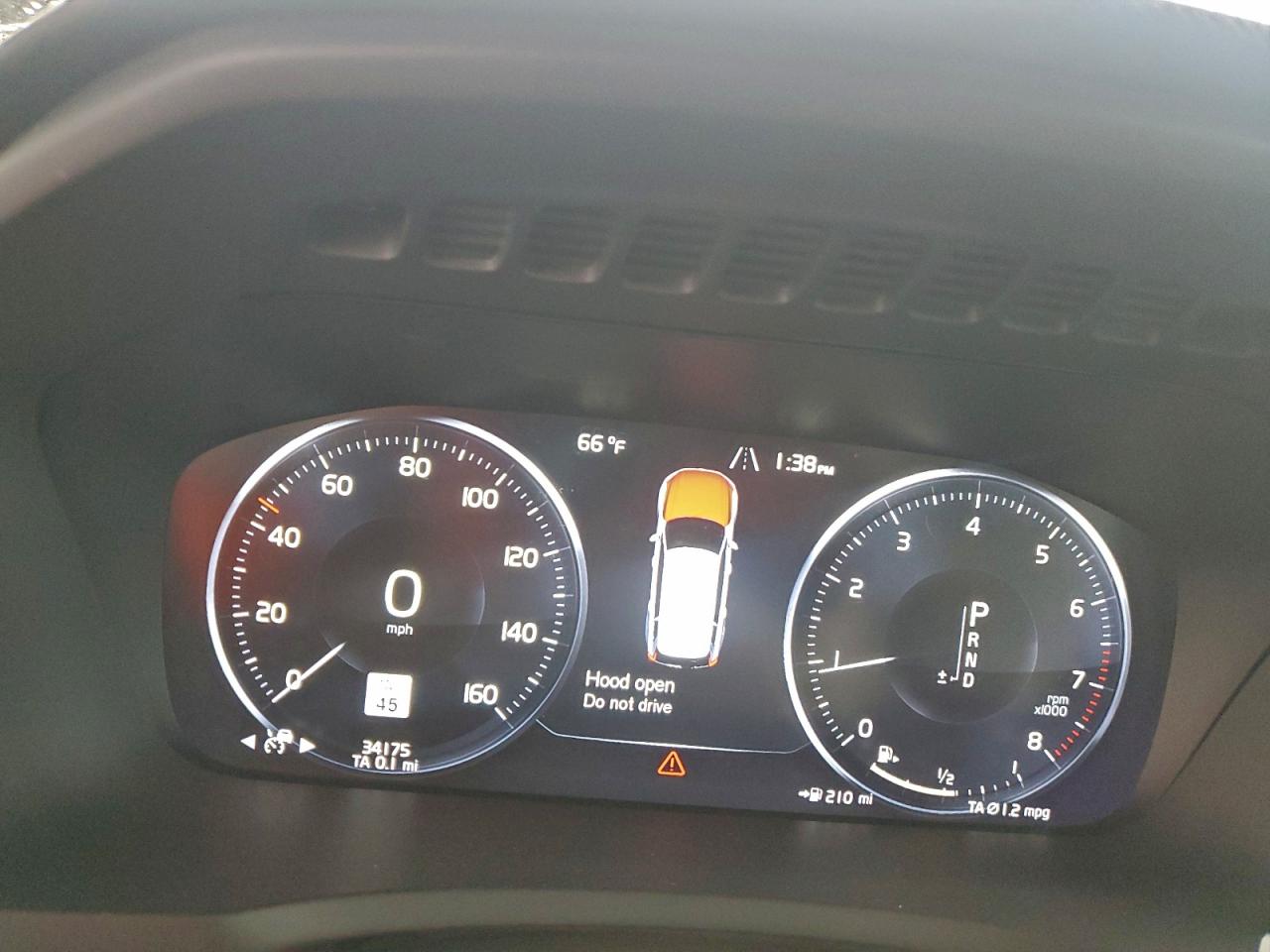 2021 VOLVO XC90 T6 MOMENTUM photo 9