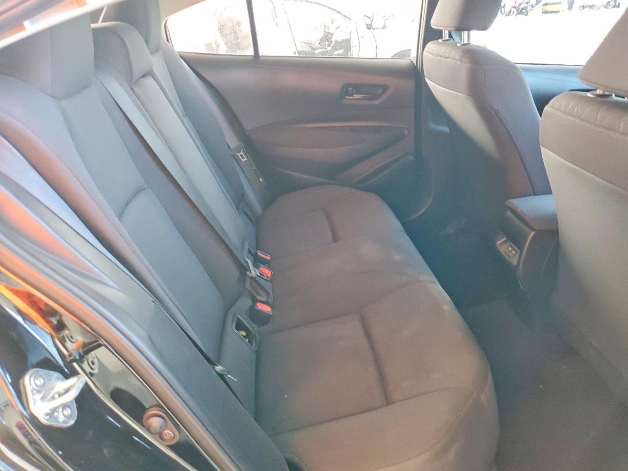 2023 TOYOTA COROLLA LE photo 10