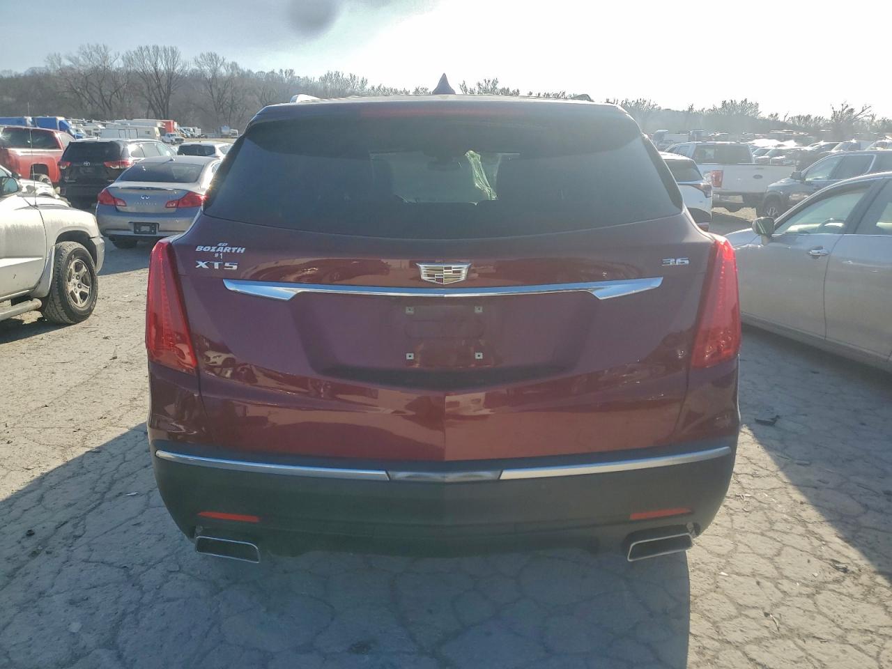2017 CADILLAC XT5 LUXURY photo 6