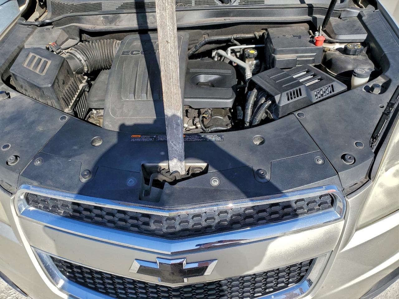 2013 CHEVROLET EQUINOX LT photo 12