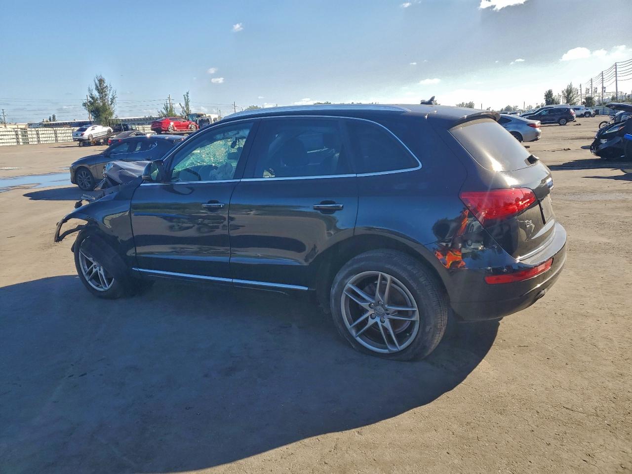 2016 AUDI Q5 PREMIUM PLUS photo 2