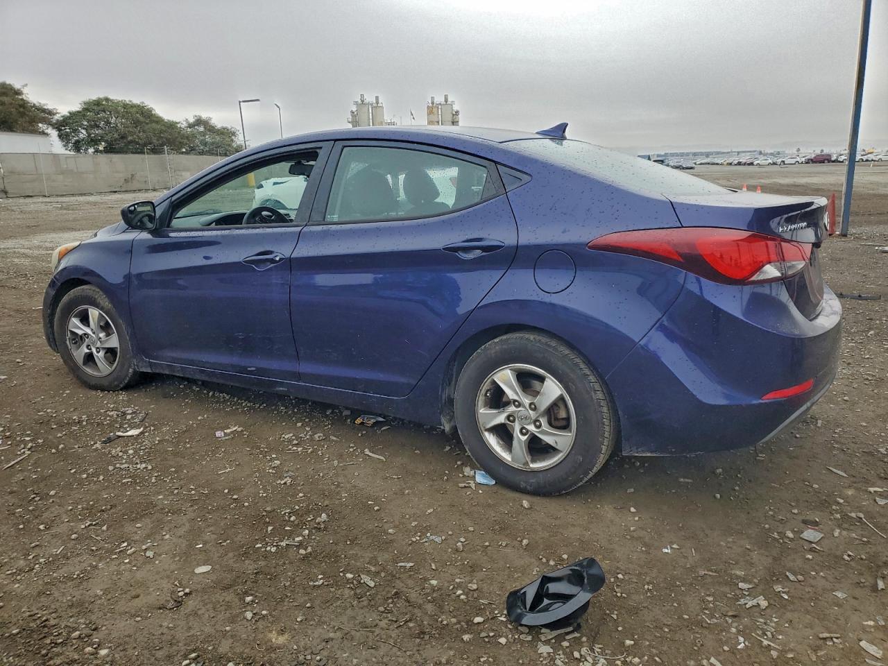 2014 HYUNDAI ELANTRA SE photo 2