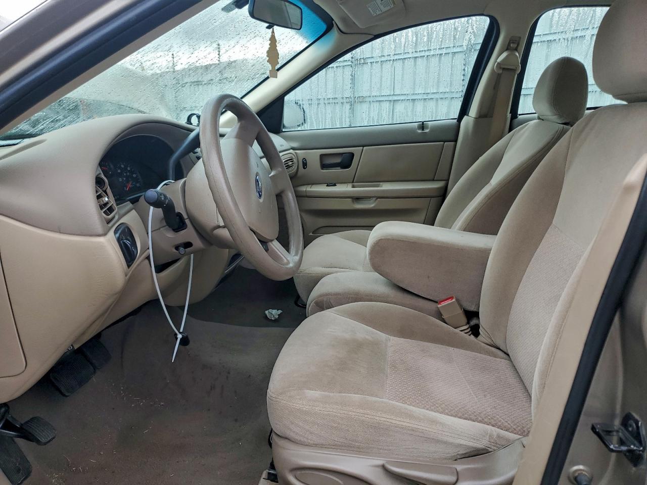 2004 FORD TAURUS LX photo 7