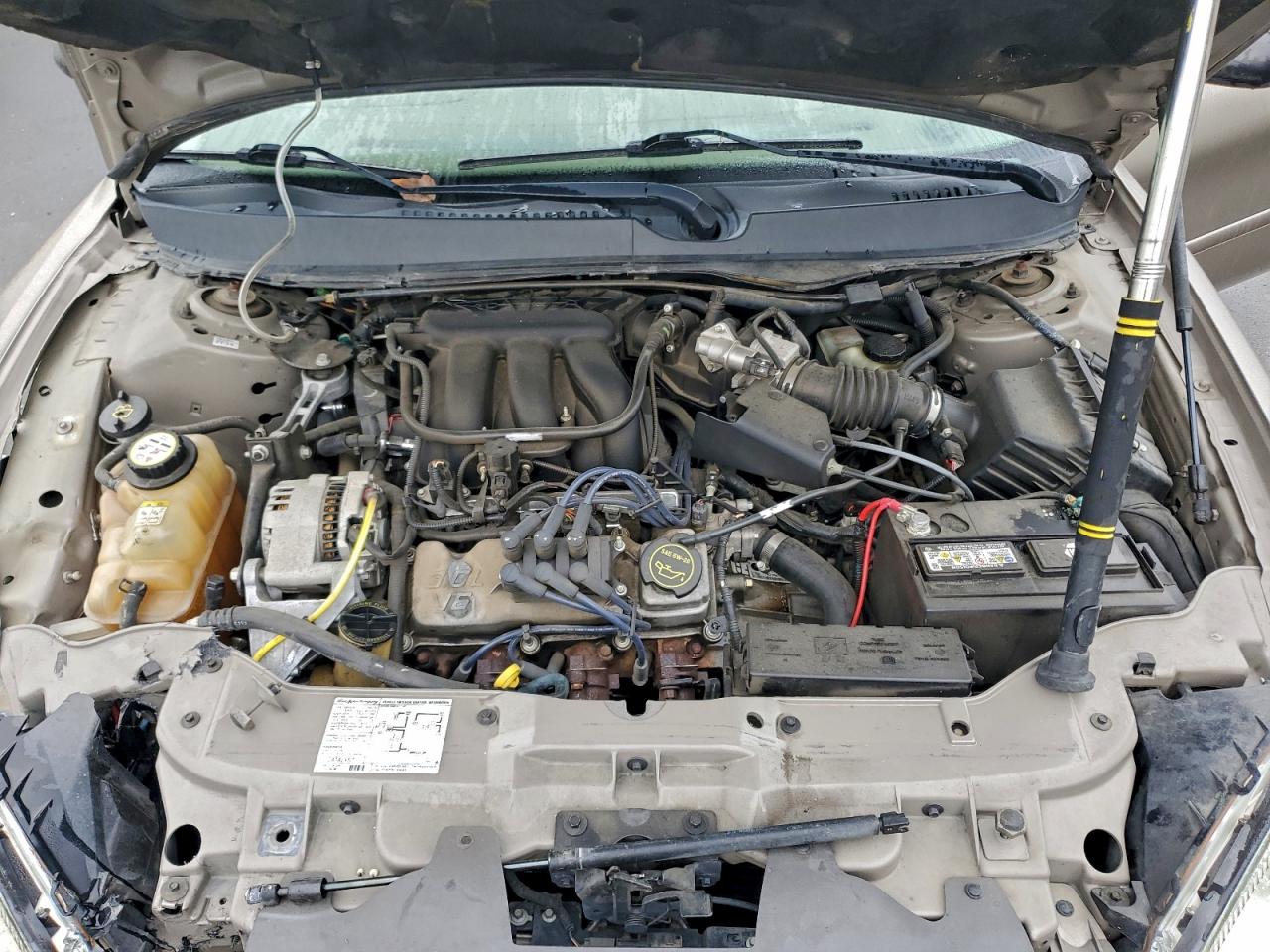 2004 FORD TAURUS LX photo 11