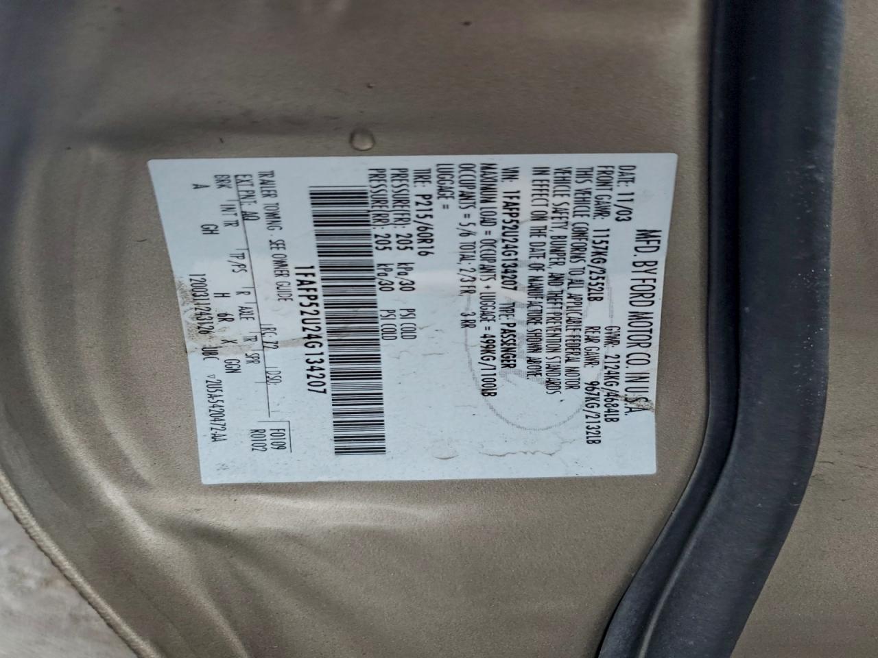 2004 FORD TAURUS LX photo 12