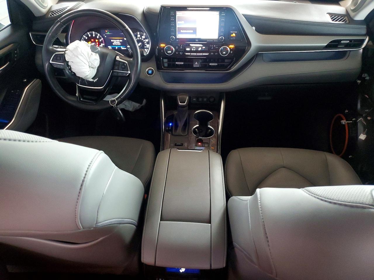 2020 TOYOTA HIGHLANDER LIMITED photo 8