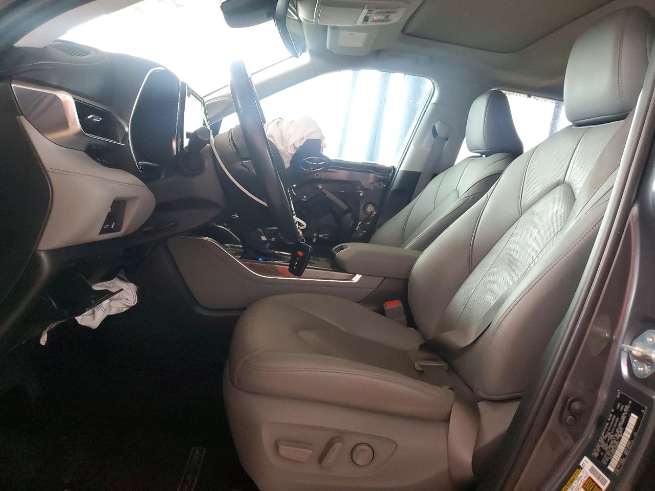 2020 TOYOTA HIGHLANDER LIMITED photo 7