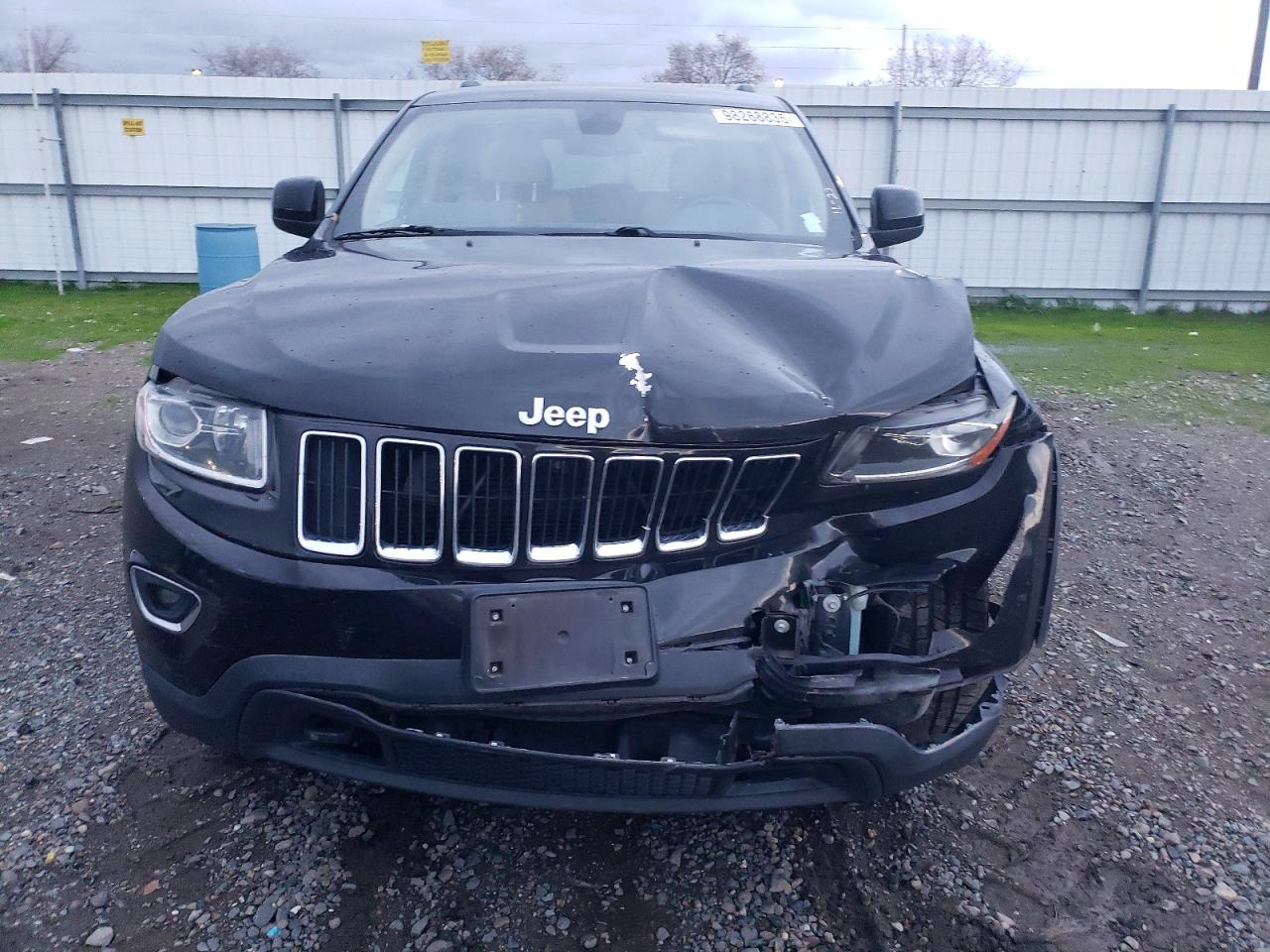 2015 JEEP GRAND CHEROKEE LAREDO photo 13