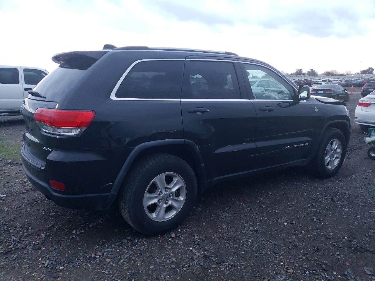 2015 JEEP GRAND CHEROKEE LAREDO photo 7