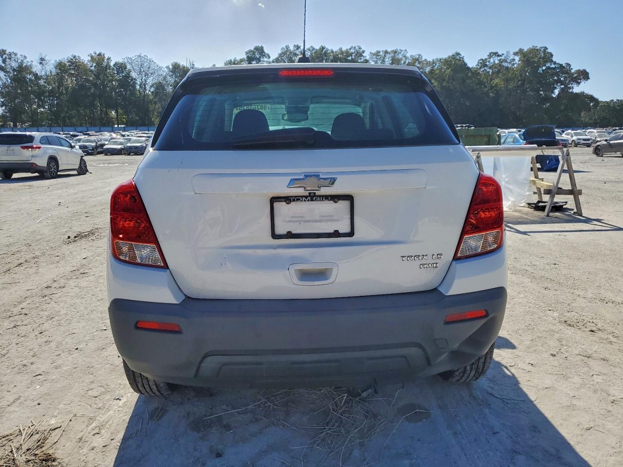 2015 CHEVROLET TRAX 1LS photo 6