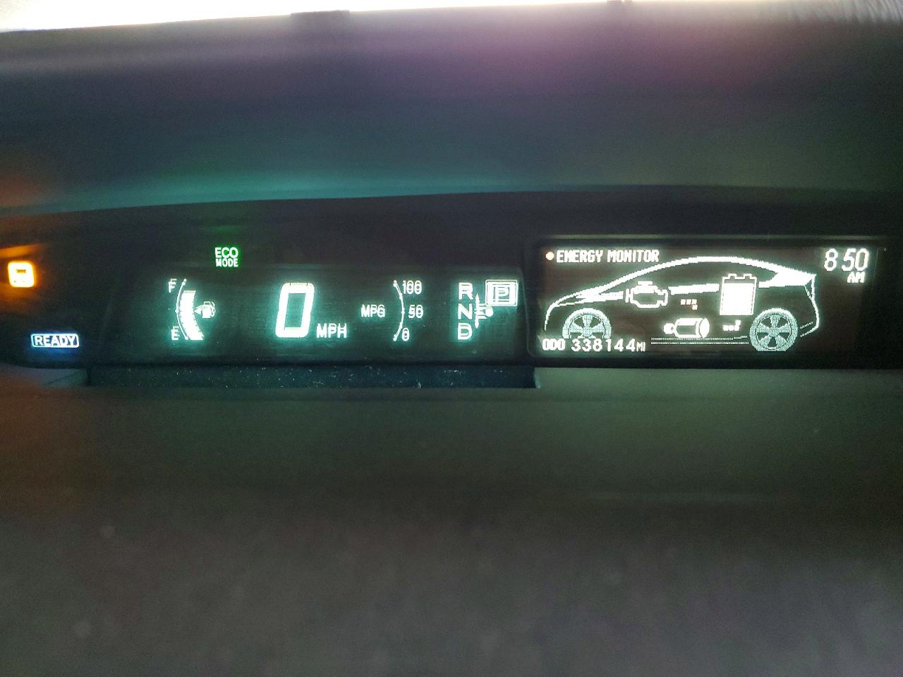 2011 TOYOTA PRIUS photo 9