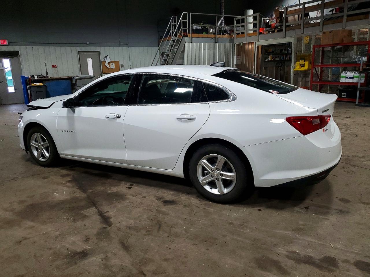 2023 CHEVROLET MALIBU LS photo 2