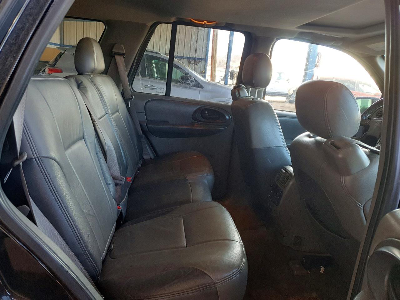 2004 CHEVROLET TRAILBLAZER LS photo 10