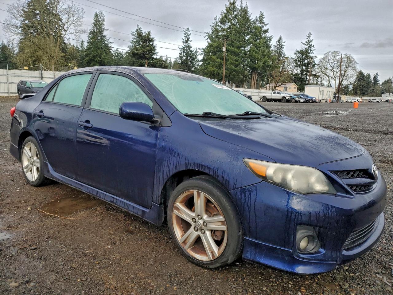 2013 TOYOTA COROLLA BASE photo 4