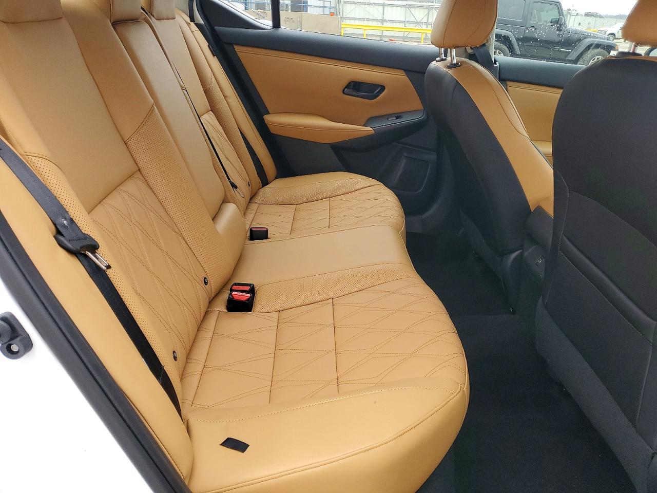 2025 NISSAN SENTRA SV photo 10