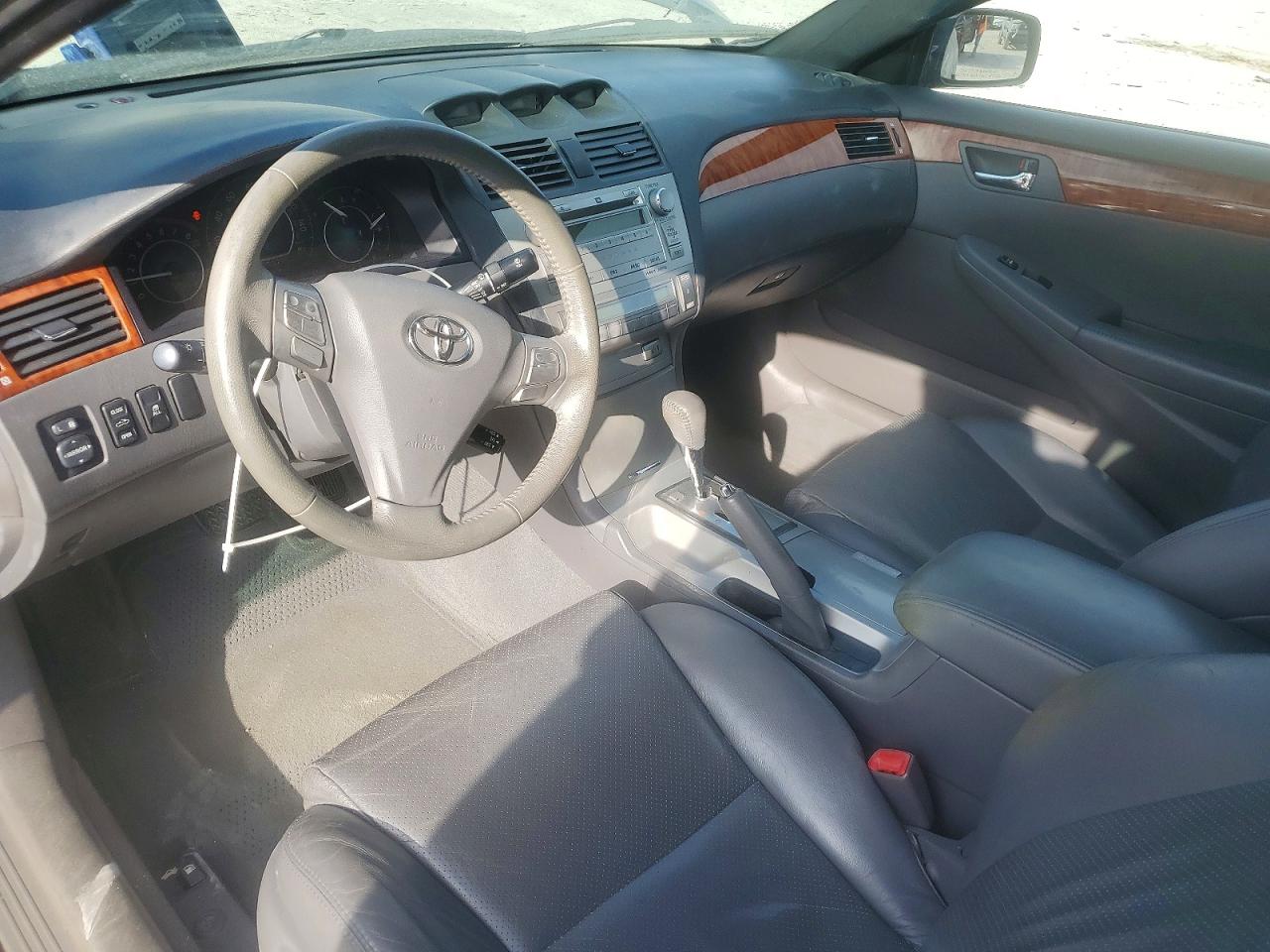 2007 TOYOTA CAMRY SOLARA SE photo 8