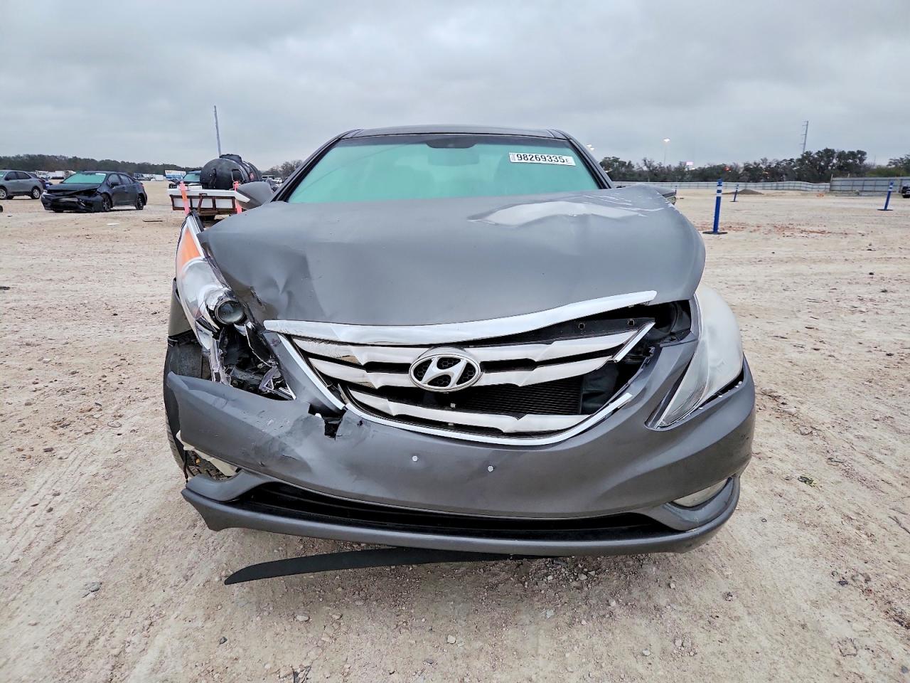 2012 HYUNDAI SONATA SE photo 5