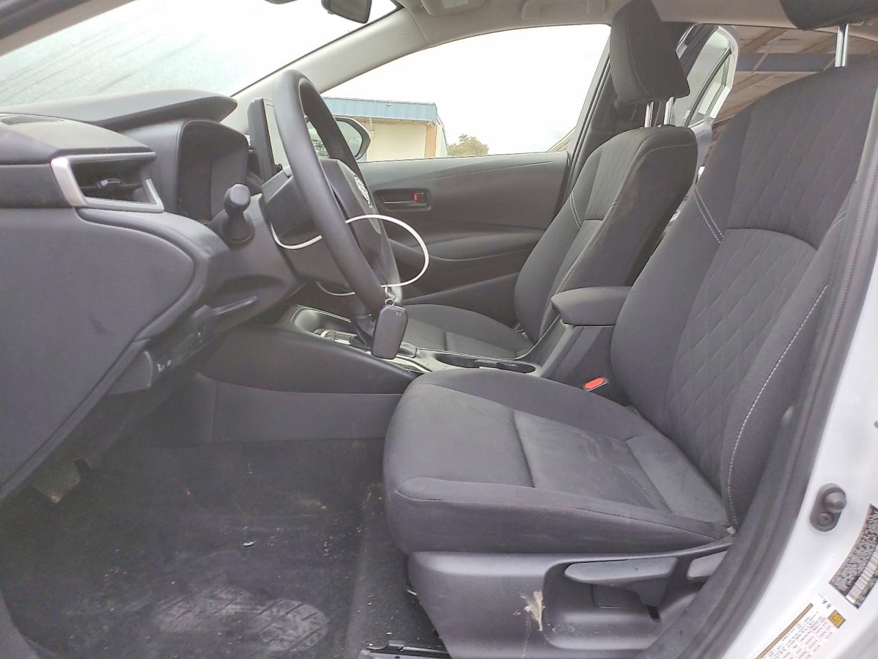 2024 TOYOTA COROLLA LE photo 7