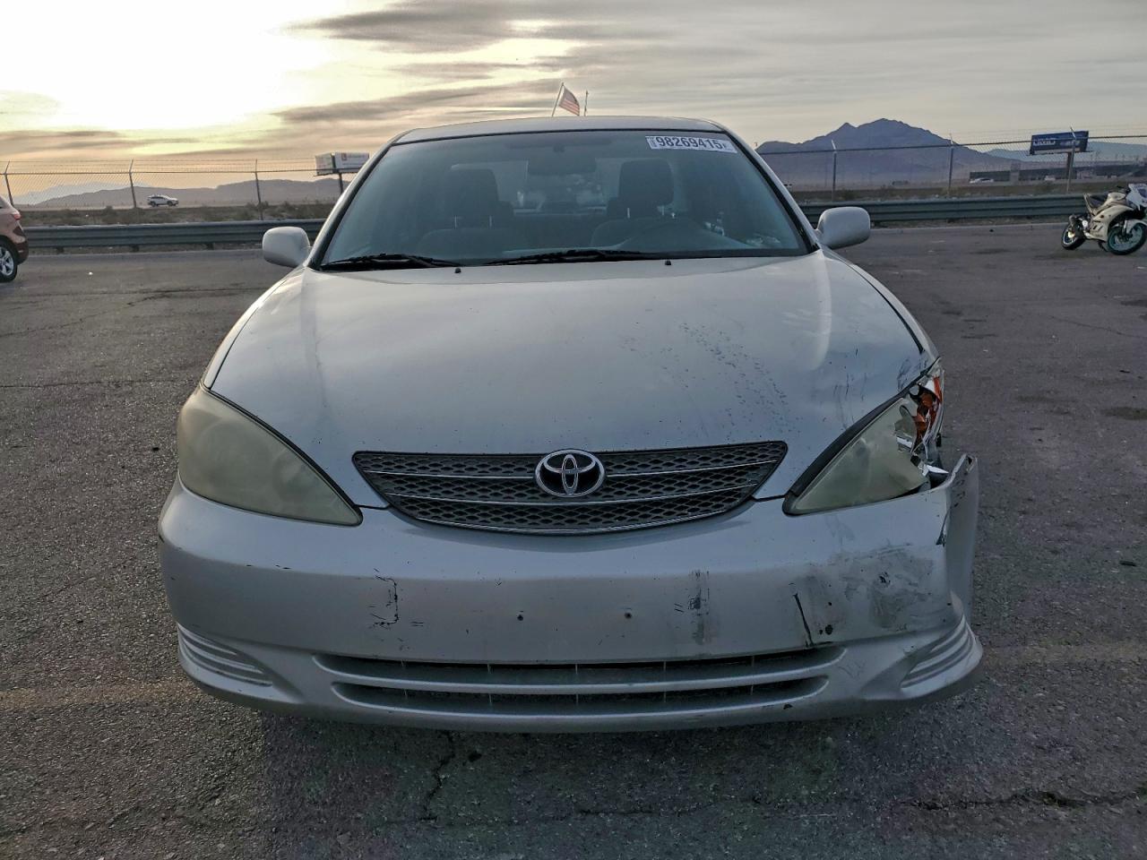 2003 TOYOTA CAMRY LE photo 5