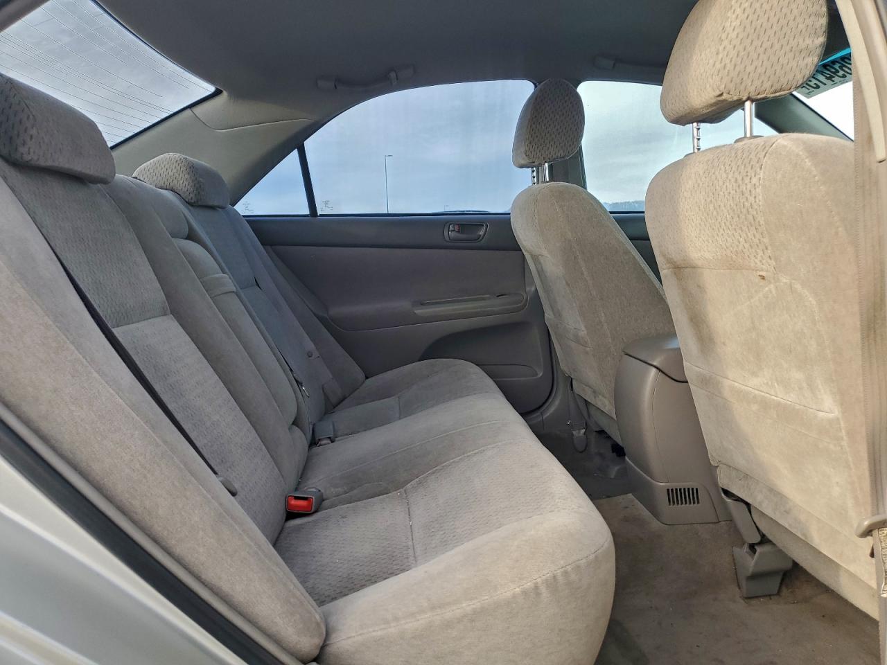 2003 TOYOTA CAMRY LE photo 10