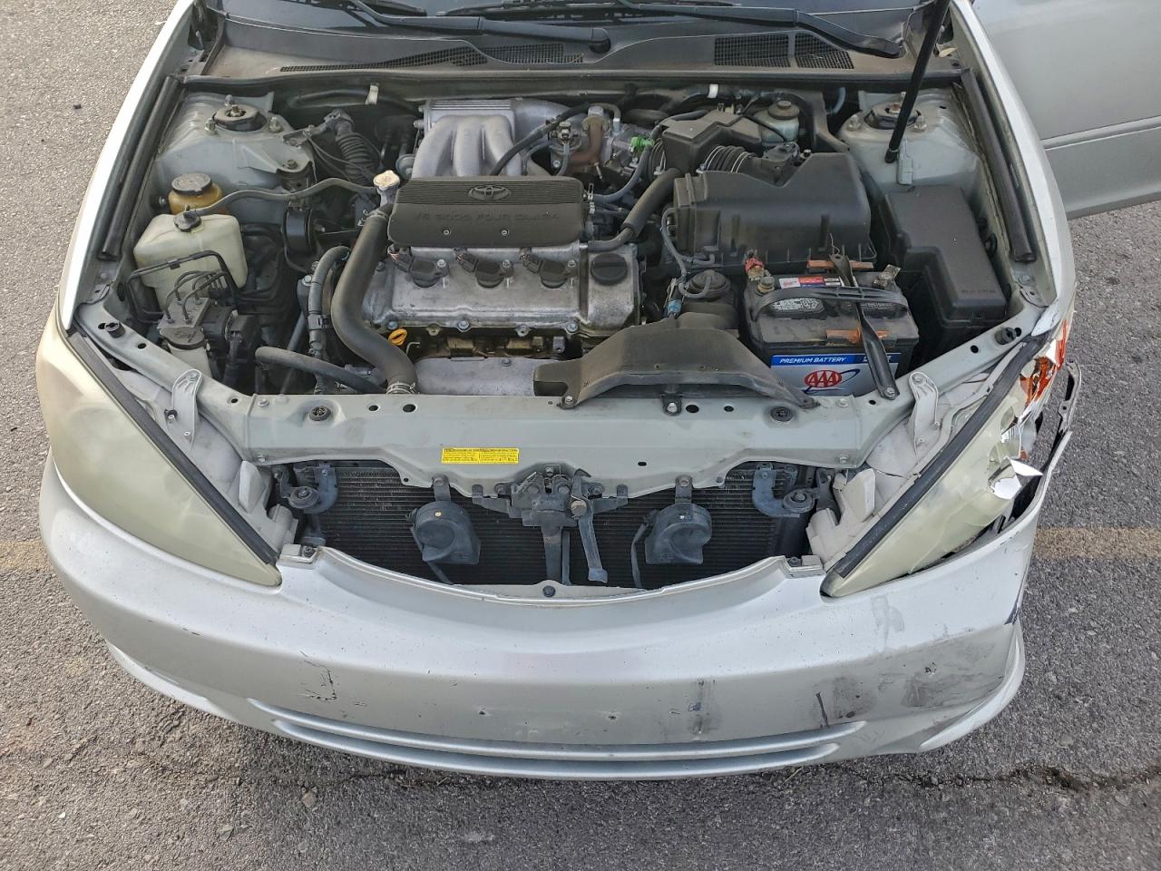 2003 TOYOTA CAMRY LE photo 11