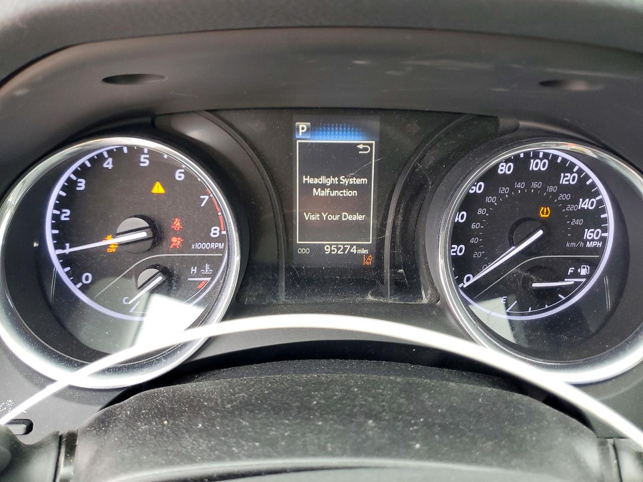 2019 TOYOTA CAMRY L photo 9