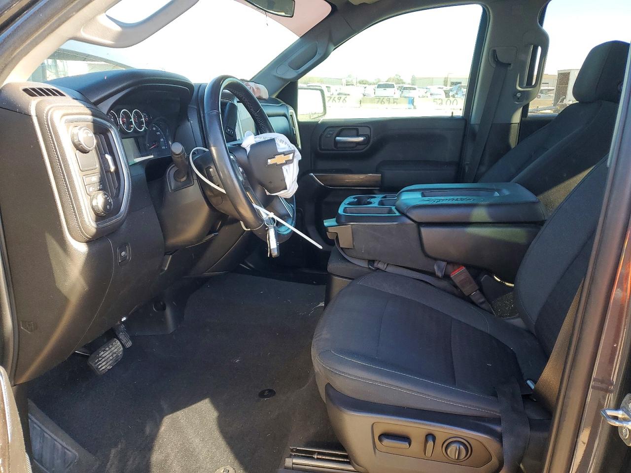2021 CHEVROLET SILVERADO C1500 LT photo 7