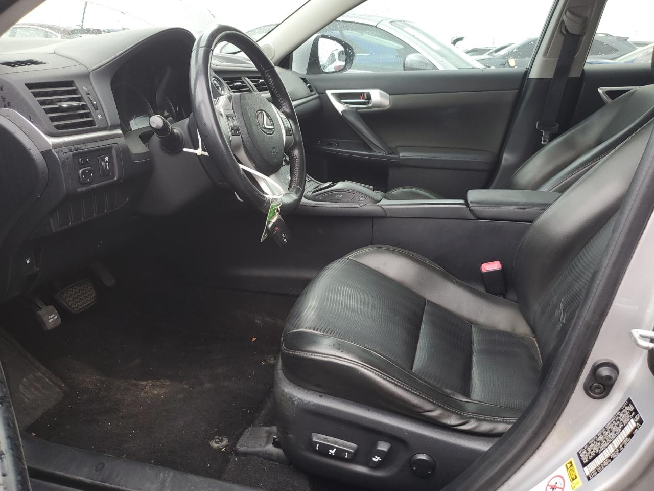 2012 LEXUS CT 200 photo 7