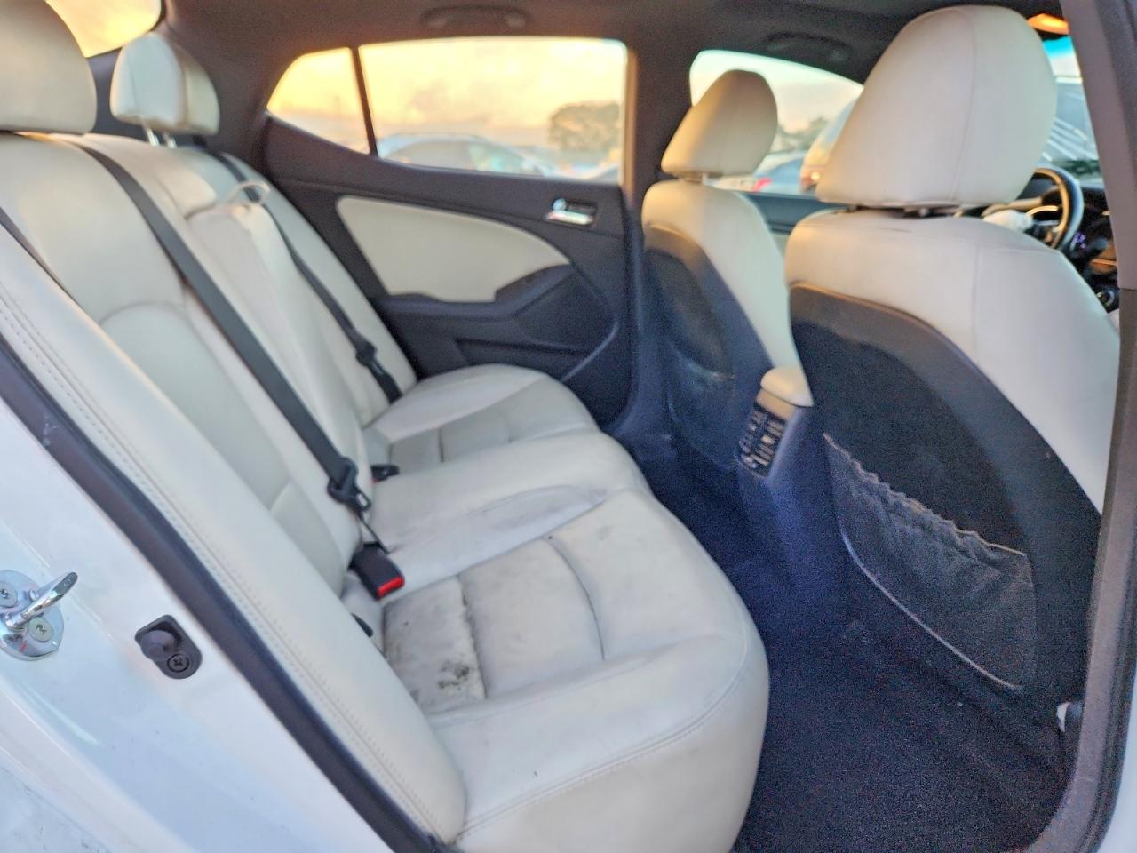 2013 KIA OPTIMA SX photo 10