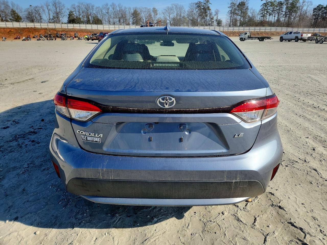 2021 TOYOTA COROLLA LE photo 6