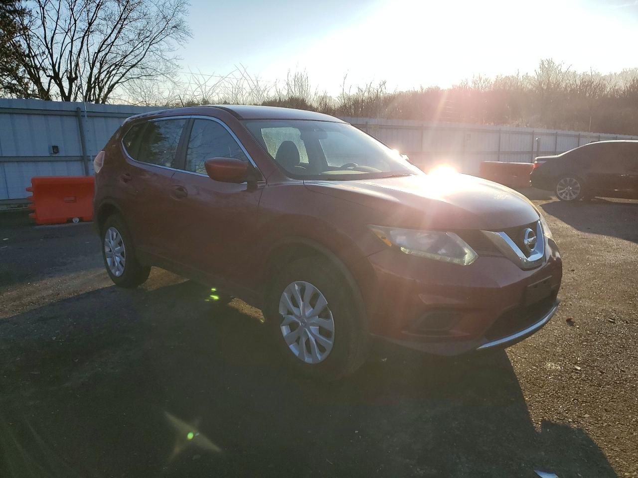 2016 NISSAN ROGUE S photo 4