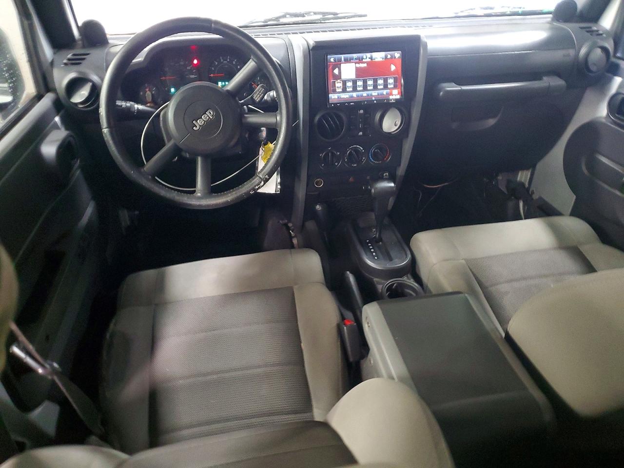 2009 JEEP WRANGLER UNLIMITED X photo 8