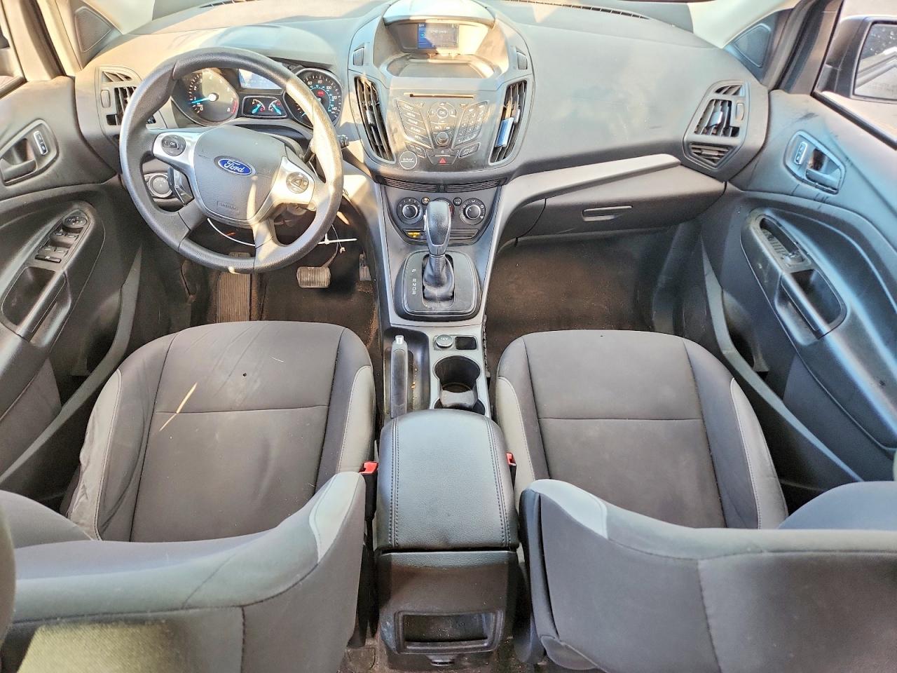 2015 FORD ESCAPE S photo 8