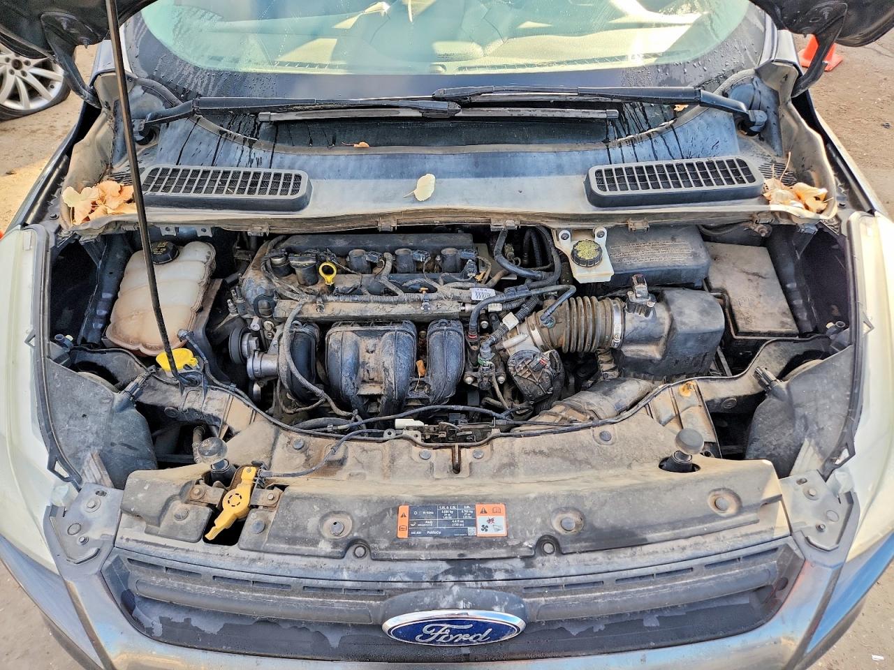 2015 FORD ESCAPE S photo 12