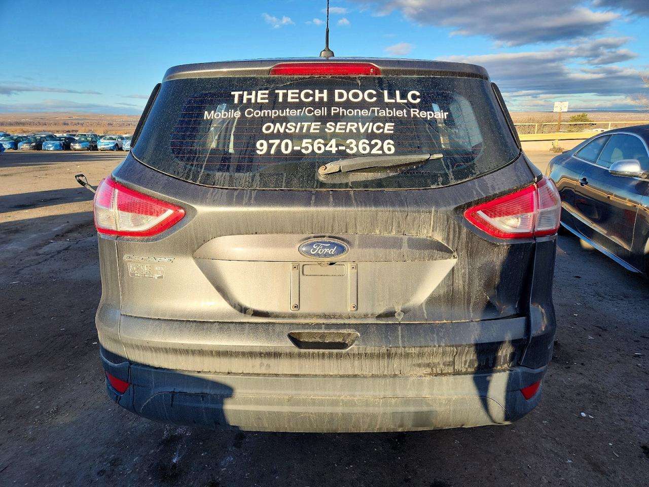 2015 FORD ESCAPE S photo 6
