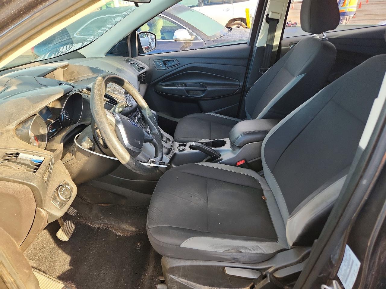 2015 FORD ESCAPE S photo 7