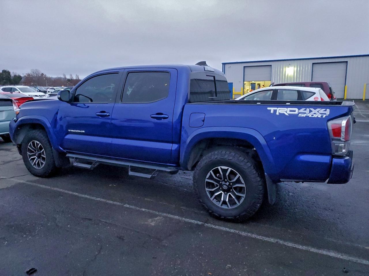 2022 TOYOTA TACOMA DOUBLE CAB photo 2