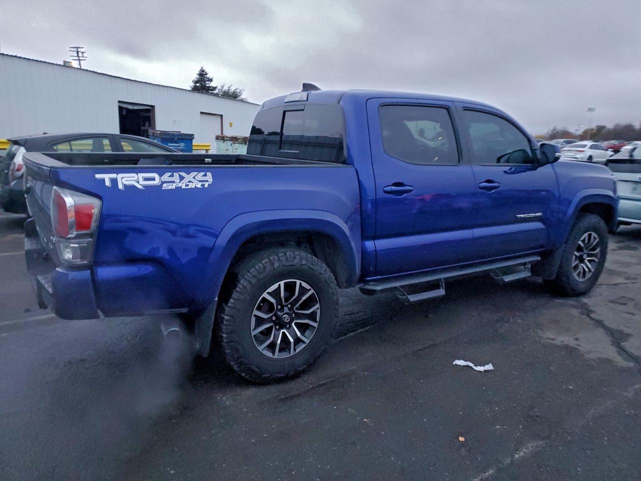 2022 TOYOTA TACOMA DOUBLE CAB photo 3