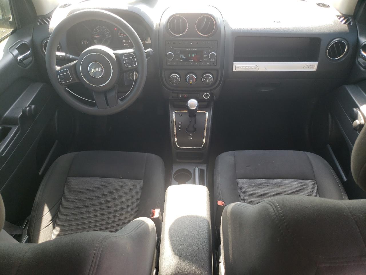 2017 JEEP COMPASS photo 8