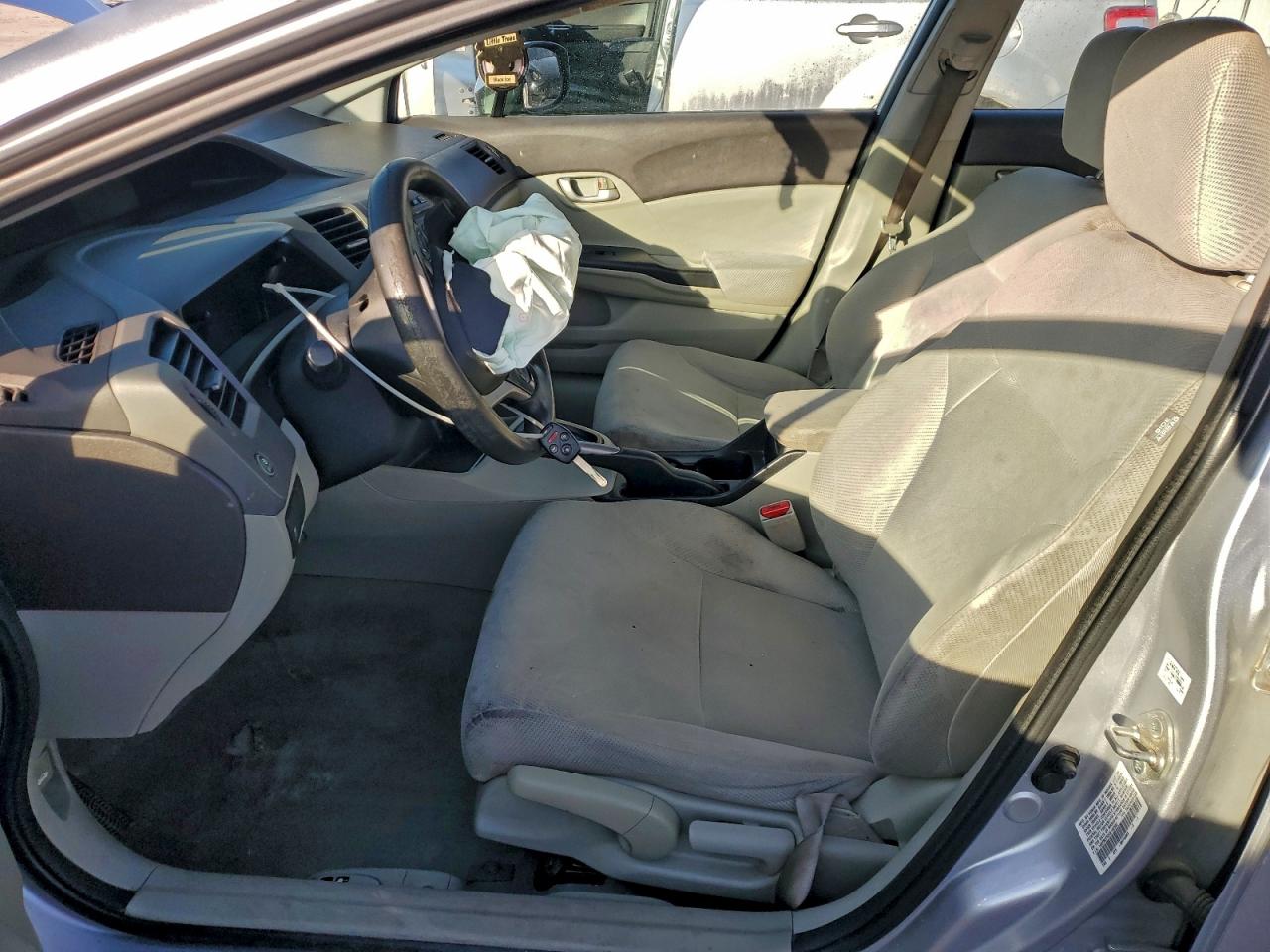 2012 HONDA CIVIC LX photo 7