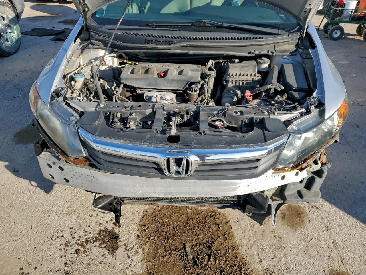 2012 HONDA CIVIC LX photo 11