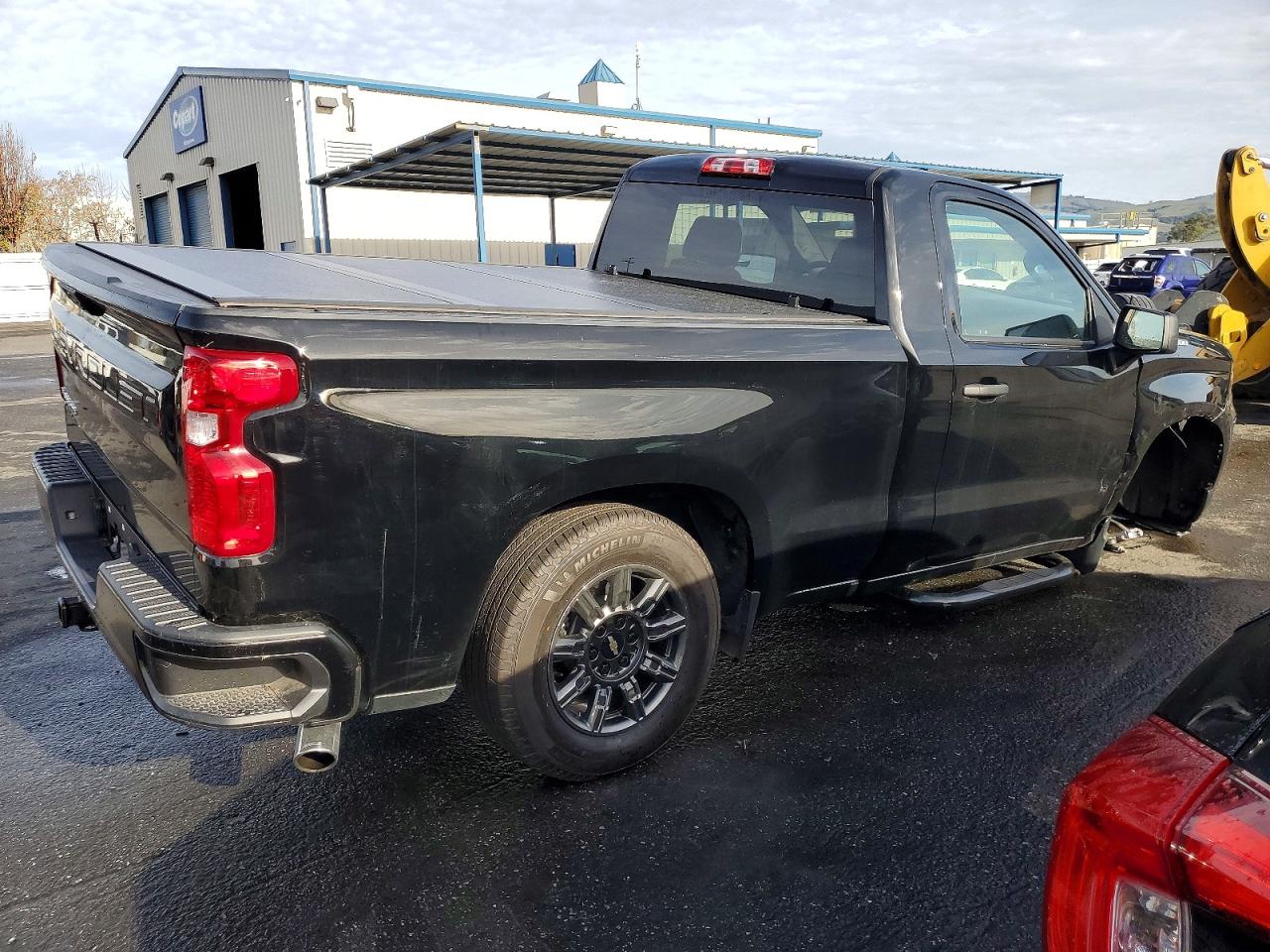 2024 CHEVROLET SILVERADO C1500 photo 3