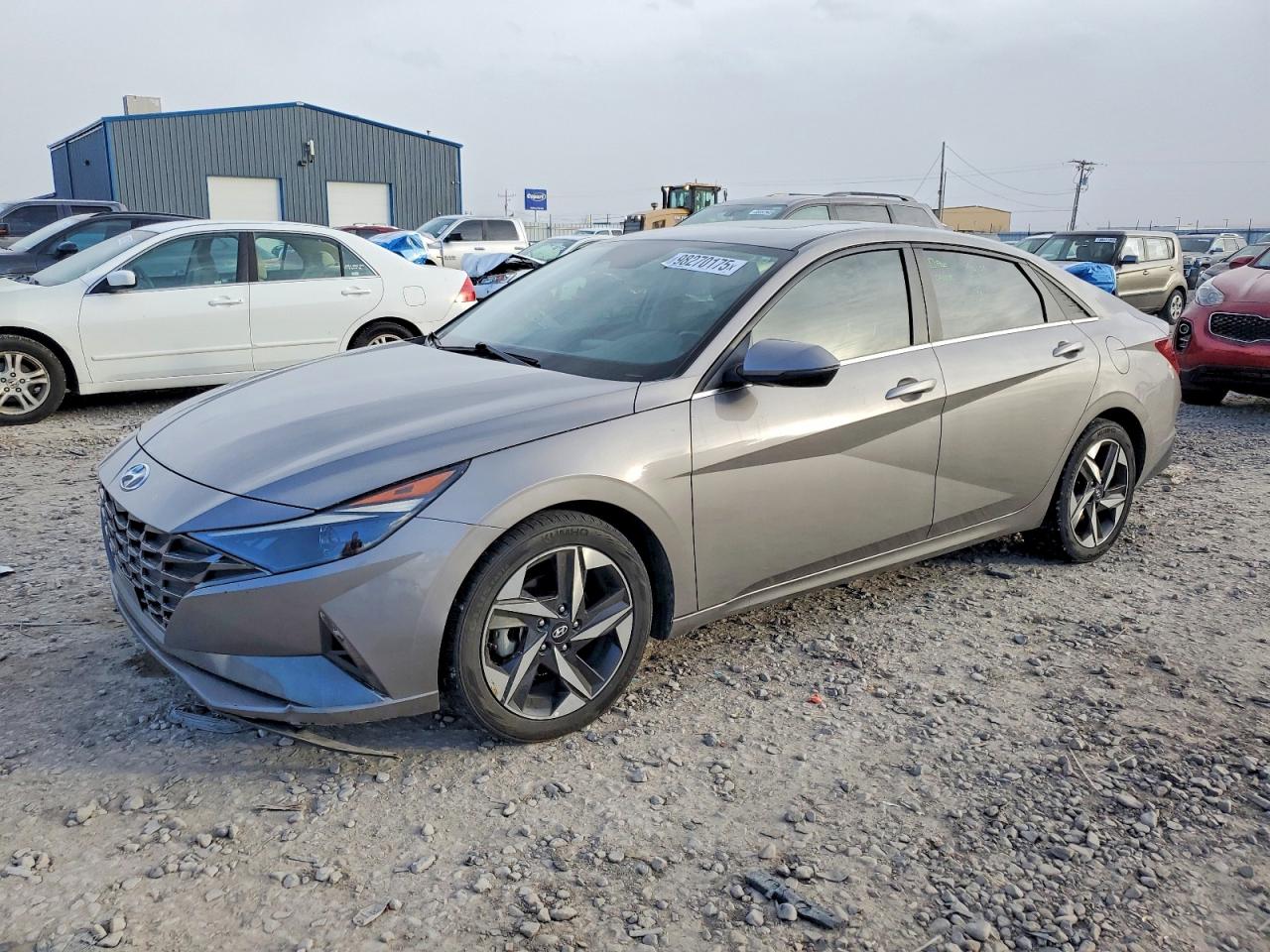 2022 HYUNDAI ELANTRA