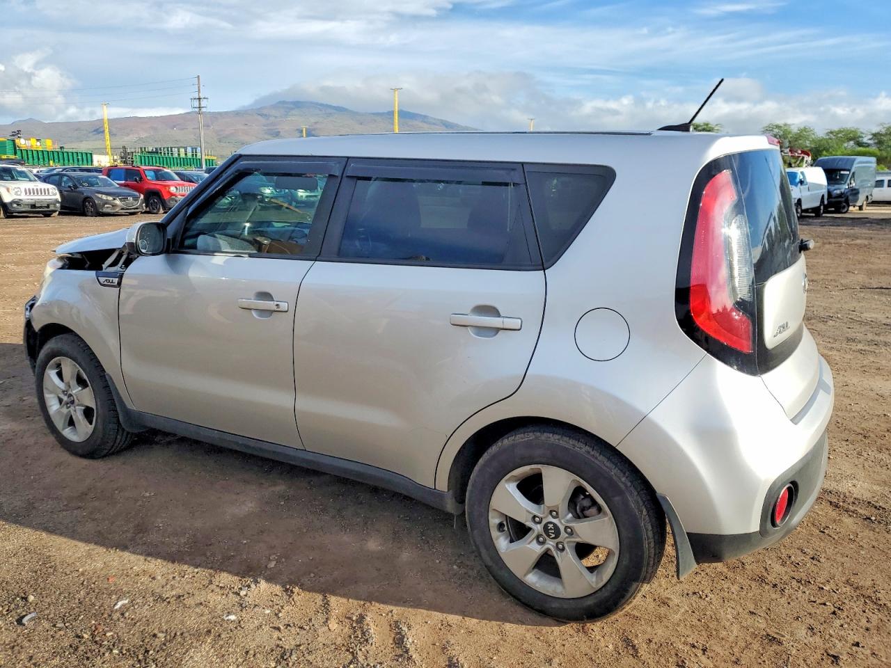 2018 KIA SOUL photo 2