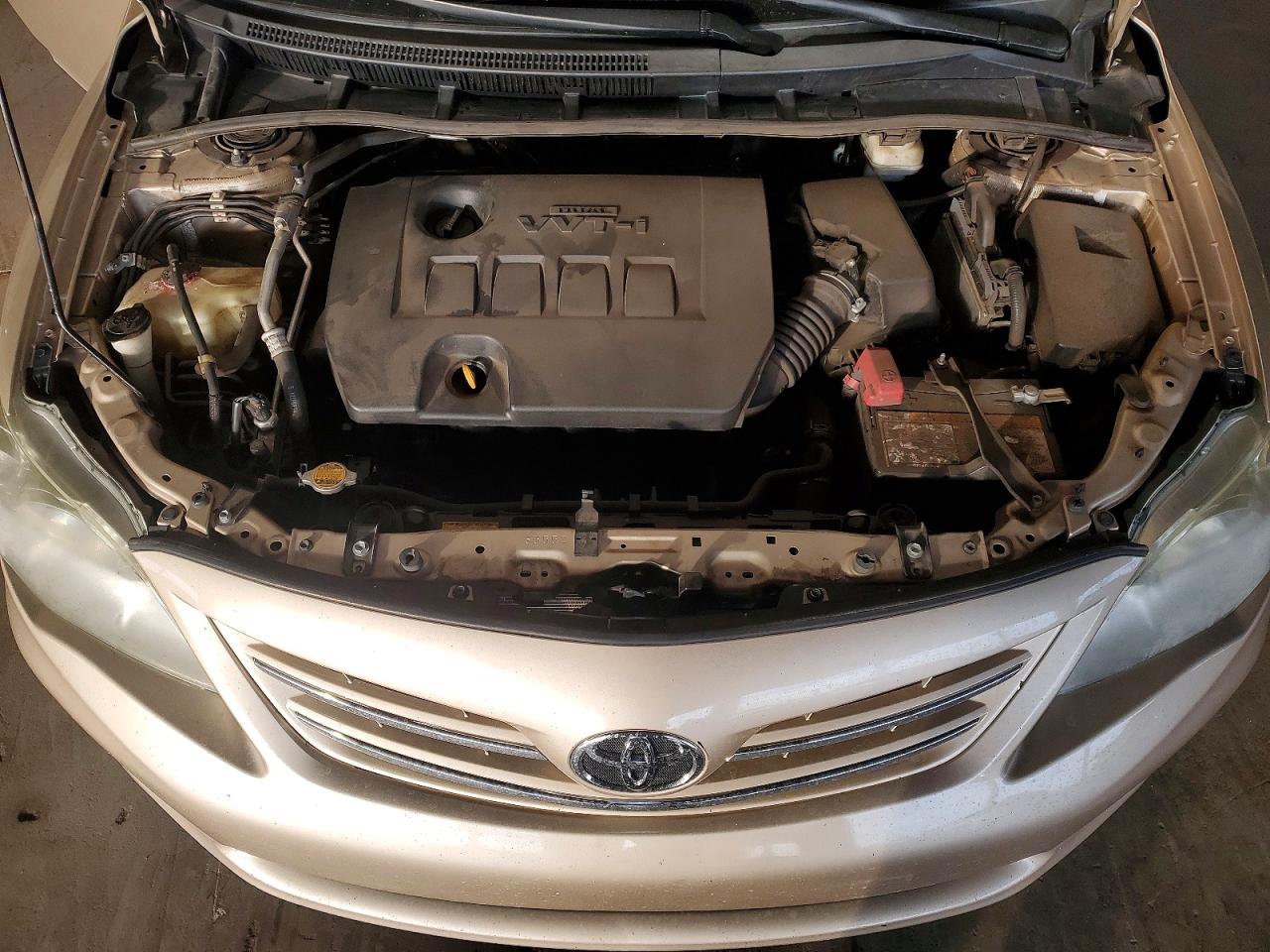 2013 TOYOTA COROLLA BASE photo 11