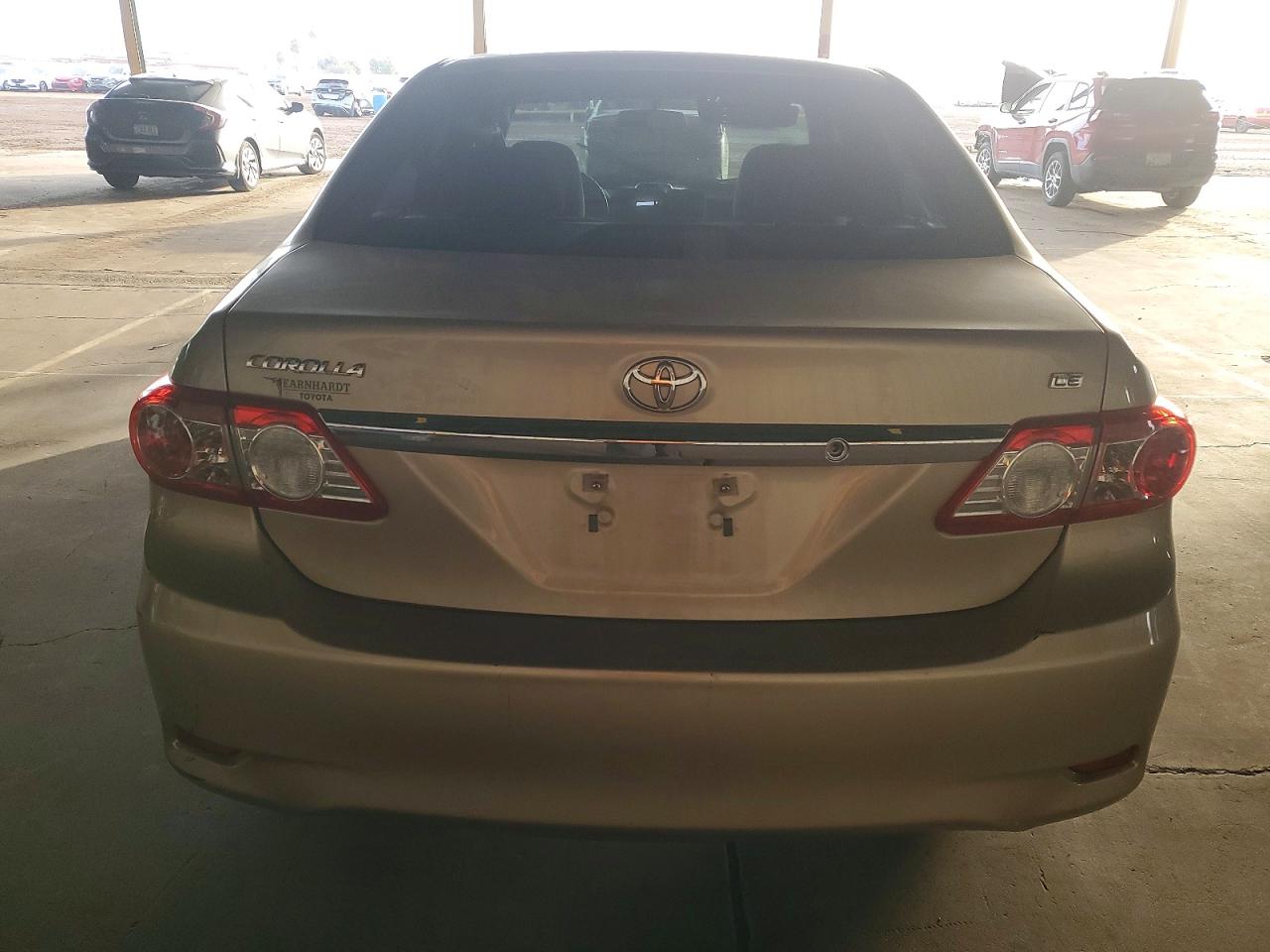 2013 TOYOTA COROLLA BASE photo 6