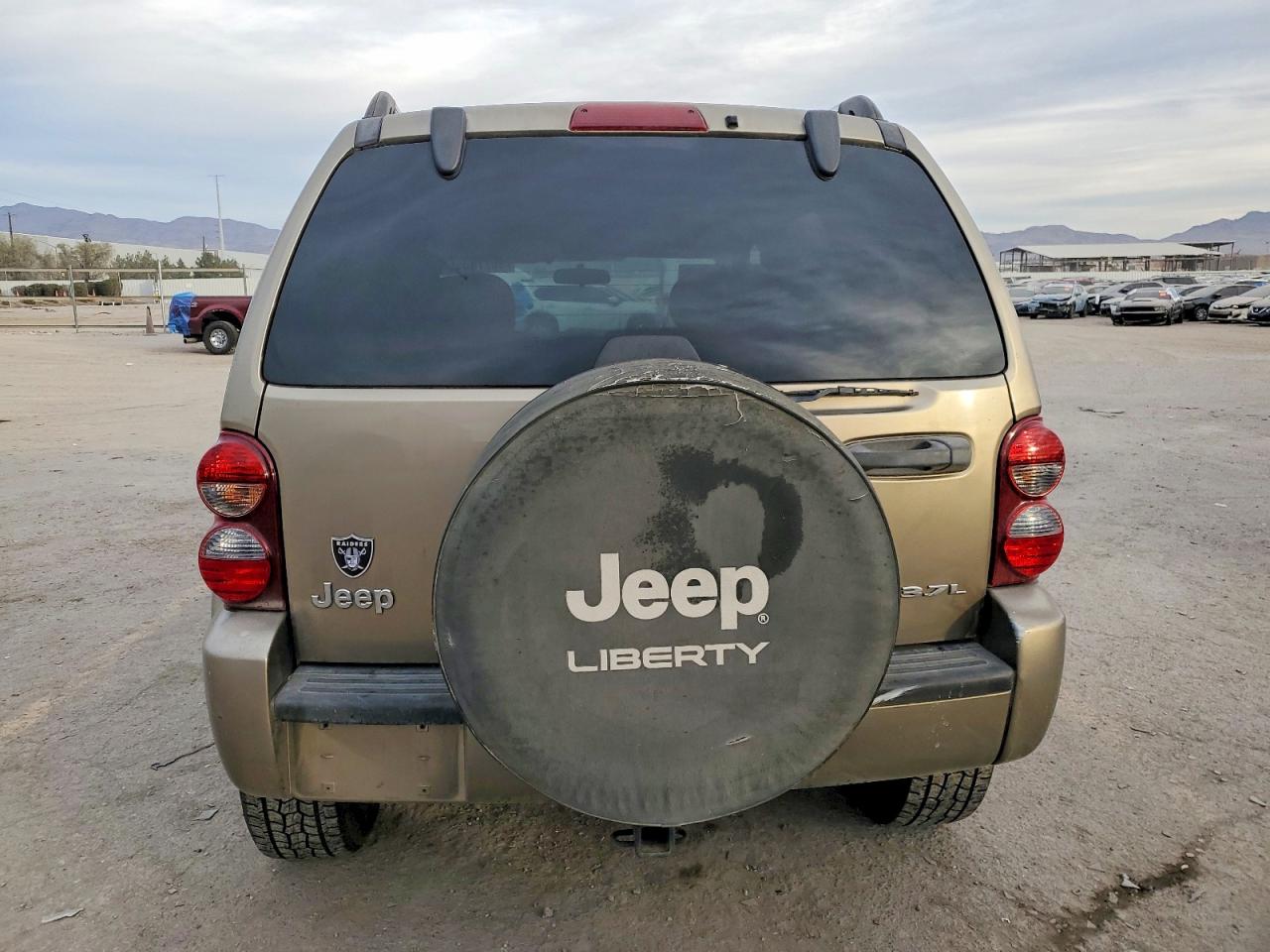 2005 JEEP LIBERTY LIMITED photo 6