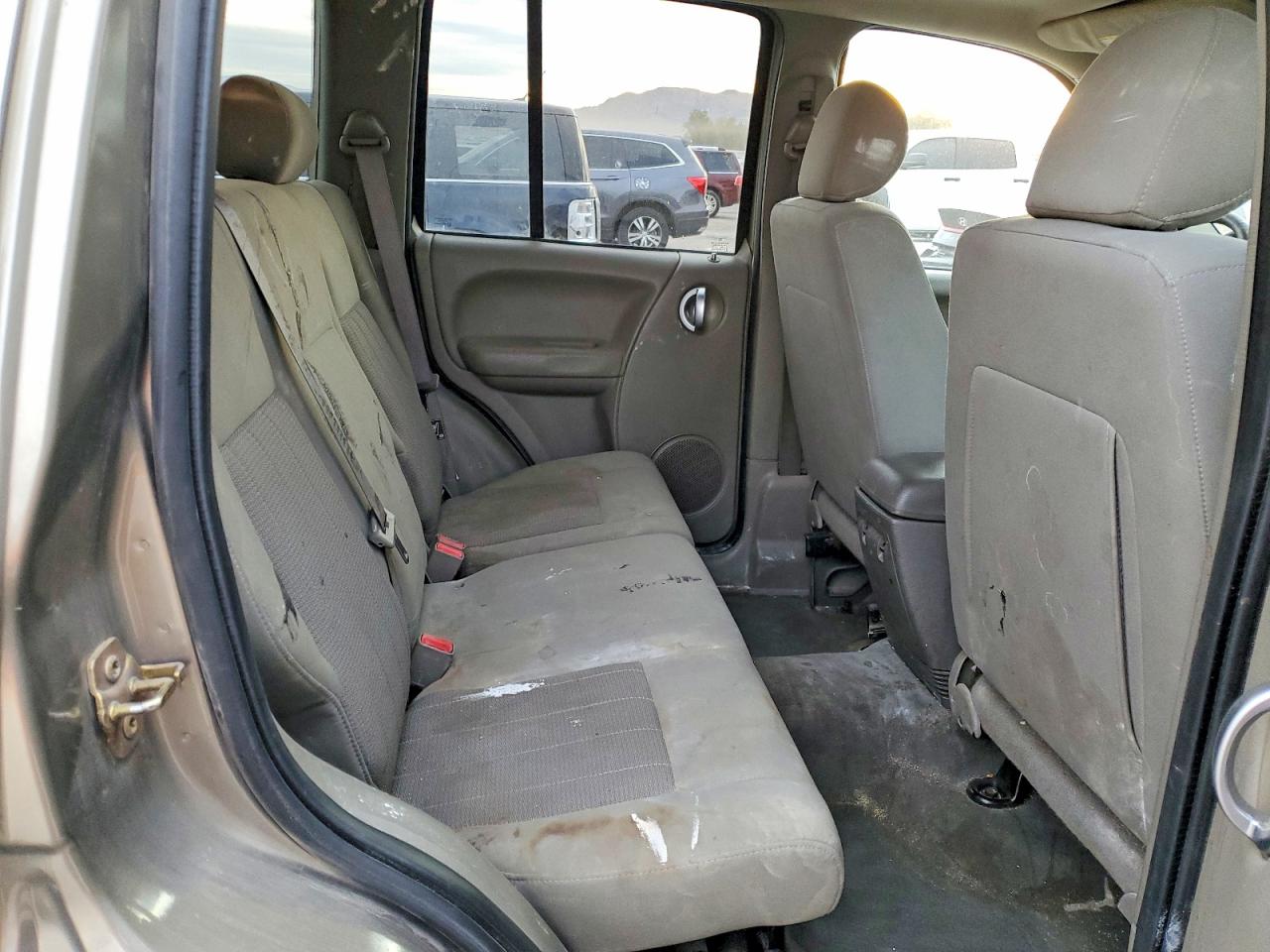 2005 JEEP LIBERTY LIMITED photo 11