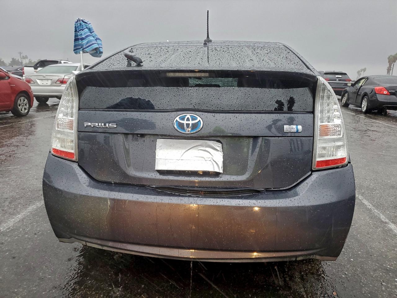 2011 TOYOTA PRIUS photo 6